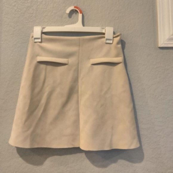 Zara Mini Suede Skirt - Picture 2 of 6